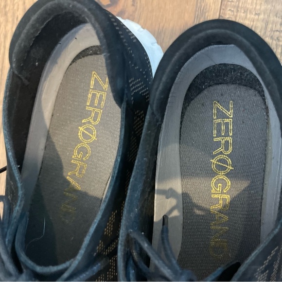 Cole Haan Women's Zerogrand
Perforated Trainer Blk Perf/White Size 9 - Picture 6 of 9